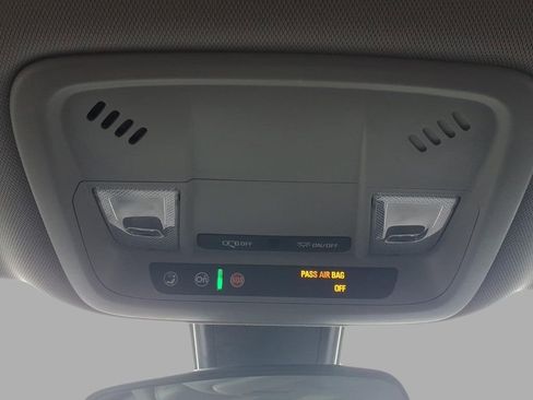 Used 2020 Chevrolet Malibu LS FWD image 18