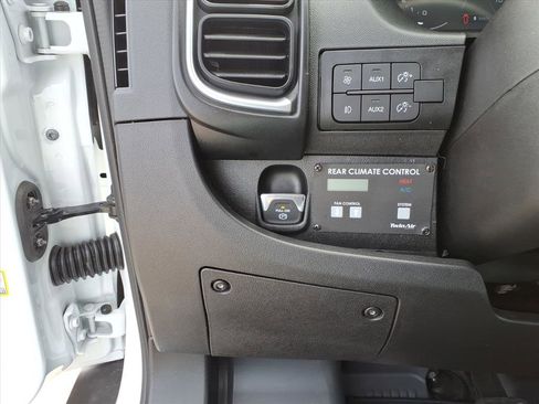 New 2026 RAM ProMaster 2500 w/ Quick Order Package 22H SLT+ FWD image 24