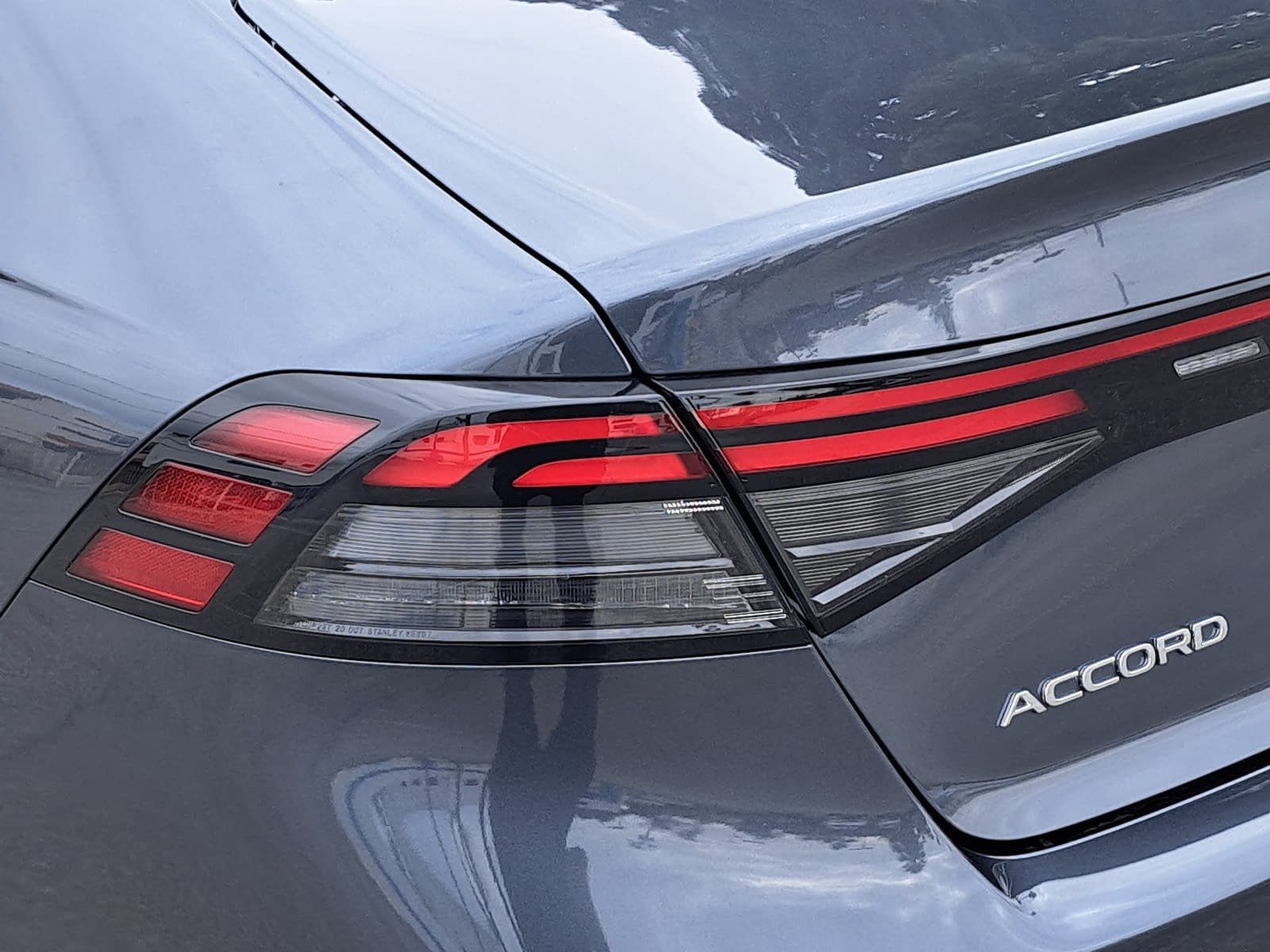 Used 2023 Honda Accord EX-L image 37