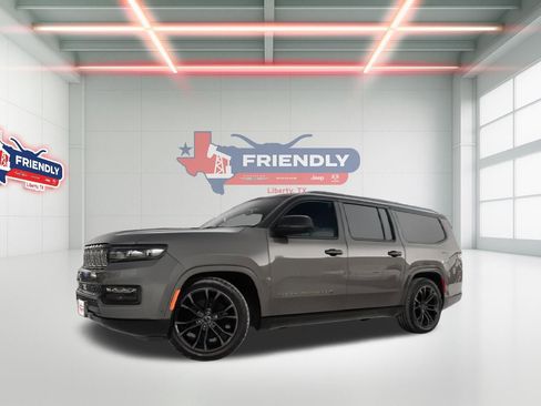 Used 2024 Jeep Grand Wagoneer L Series II w/ Quick Order Packagew 28T image 1