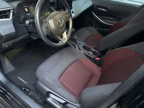 Used 2023 Toyota Corolla SE image 39