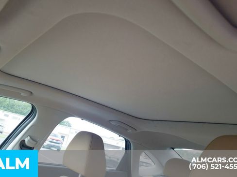 Used 2023 Hyundai Sonata Limited image 15