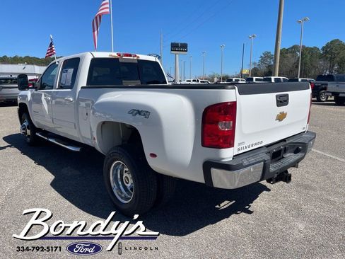 Used 2014 Chevrolet Silverado 3500 LTZ w/ LTZ Plus Package image 13