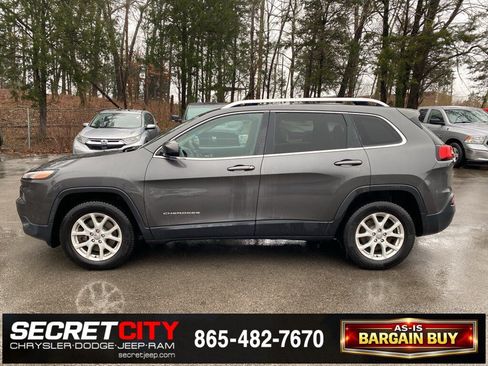 Used 2015 Jeep Cherokee Latitude image 8