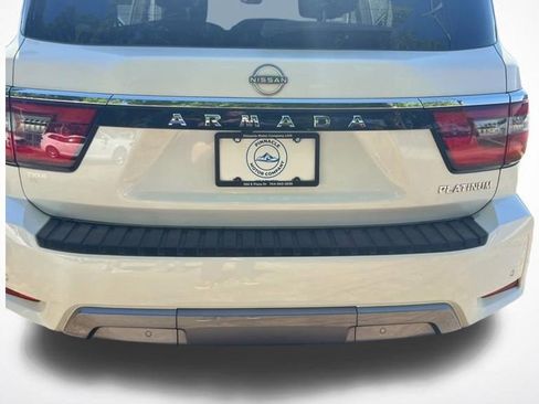 Used 2023 Nissan Armada Platinum w/ Captain's Chairs Package AWD/4WD image 12