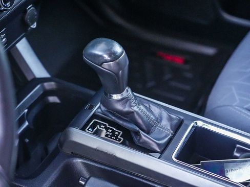 Used 2016 Toyota Tacoma TRD Off-Road w/ Towing Package image 23