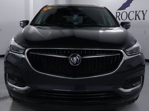 Used 2020 Buick Enclave Premium w/ Sun and Sites Package image 2