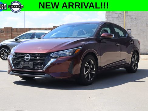 Used 2024 Nissan Sentra SV FWD image 1
