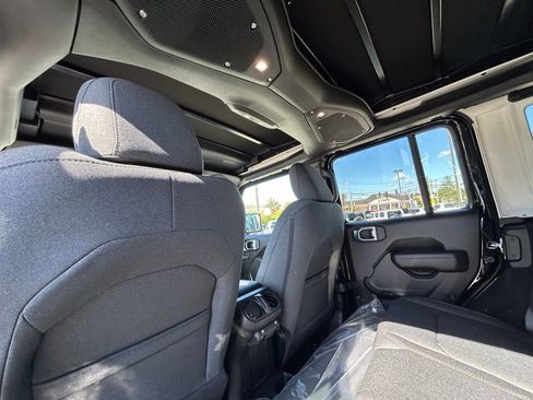 New 2026 Jeep Wrangler Sport S image 27