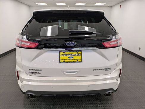Used 2019 Ford Edge Titanium w/ Equipment Group 301A image 5