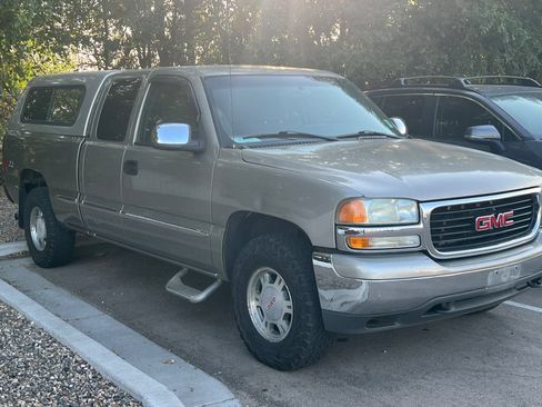 Used 2002 GMC Sierra 1500 4x4 Extended Cab w/ Off-Road Pkg image 2