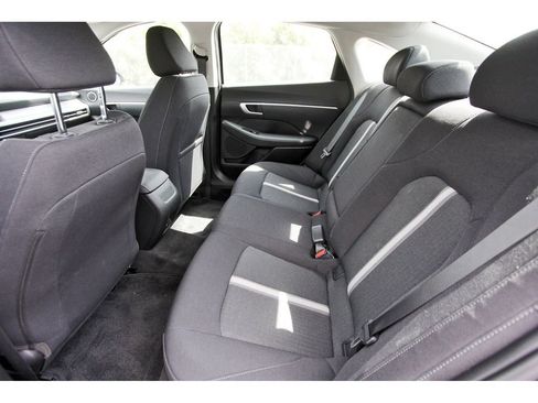Used 2025 Hyundai Sonata SEL FWD image 14