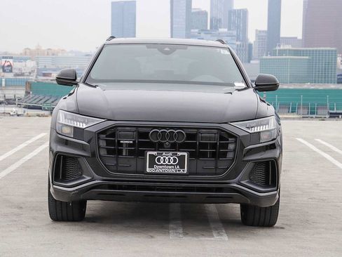 Used 2023 Audi Q8 Premium Plus w/ Premium Plus Package AWD/4WD image 2