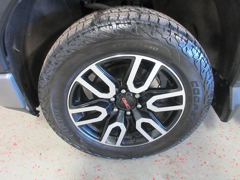 Used 2020 GMC Sierra 1500 AT4 w/ AT4 Premium Package image 25