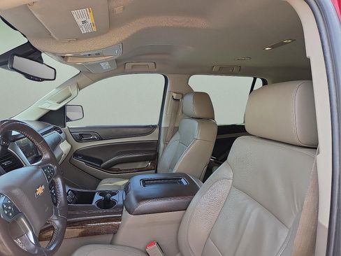 Used 2015 Chevrolet Tahoe LT image 14