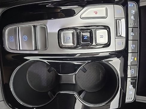 Used 2024 Hyundai Tucson Limited image 25