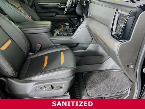 Used 2024 GMC Sierra 1500 AT4 w/ Technology Package image 24