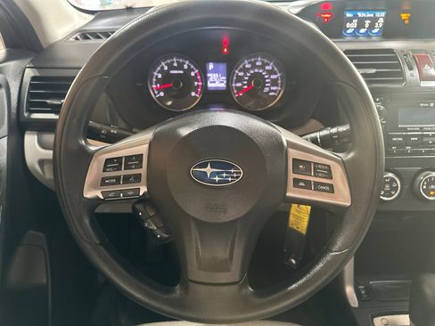 Used 2015 Subaru Forester 2.5i Premium AWD/4WD image 20