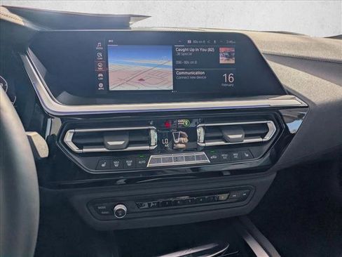 Used 2022 BMW Z4 M40i w/ Premium Package image 15
