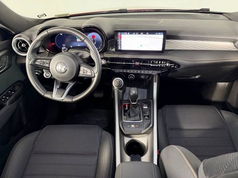 Used 2024 Alfa Romeo Tonale Ti image 13
