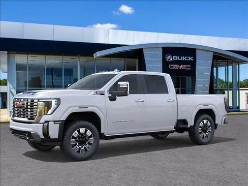 New 2026 GMC Sierra 2500 Denali w/ Denali Reserve Package AWD/4WD image 2