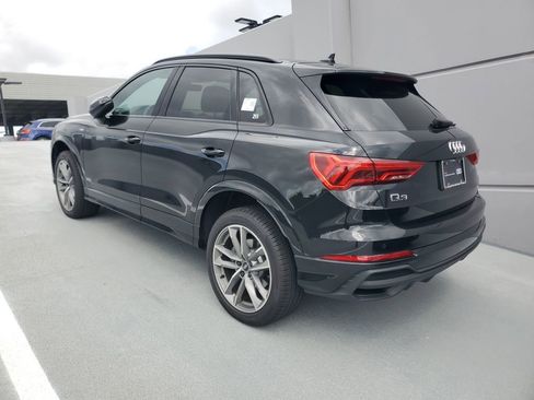 Certified 2025 Audi Q3 2.0T Premium w/ Convenience Package image 4