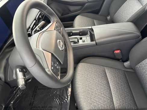Certified 2026 Nissan Sentra SV w/ SV Convenience Package FWD image 20
