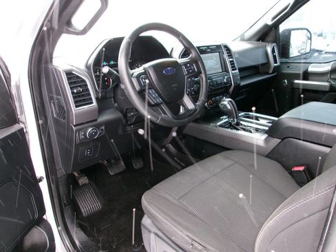 Used 2015 Ford F150 XLT w/ Equipment Group 302A Luxury image 5