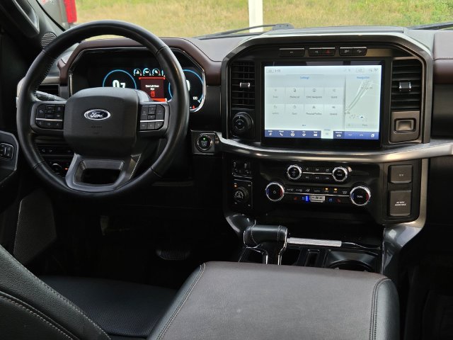Used 2023 Ford F150 Lariat AWD/4WD image 11