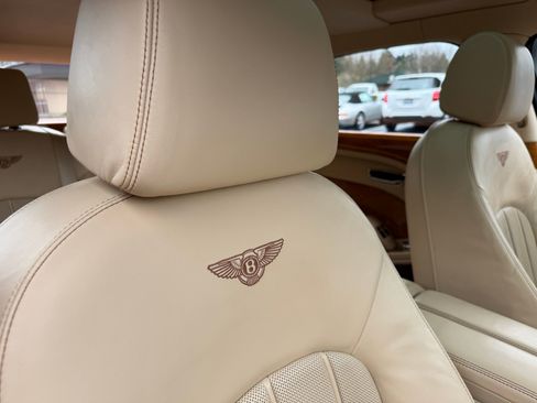 Used 2013 Bentley Mulsanne image 39