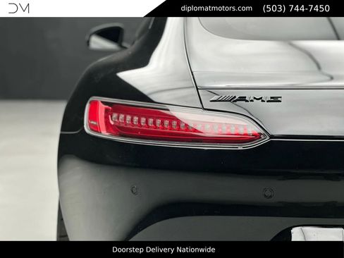 Used 2018 Mercedes-Benz AMG GT Coupe image 14