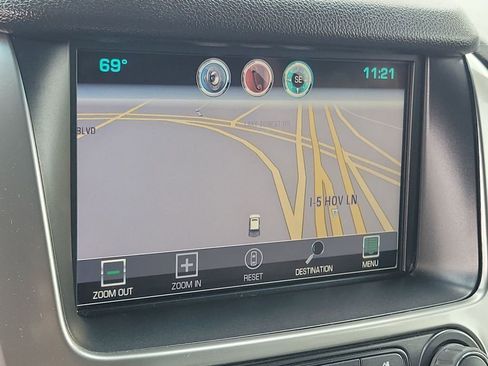 Used 2015 Chevrolet Tahoe LT RWD image 14
