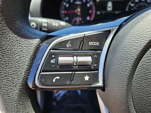 Used 2024 Kia Forte LXS w/ LXS Technology Package FWD image 25