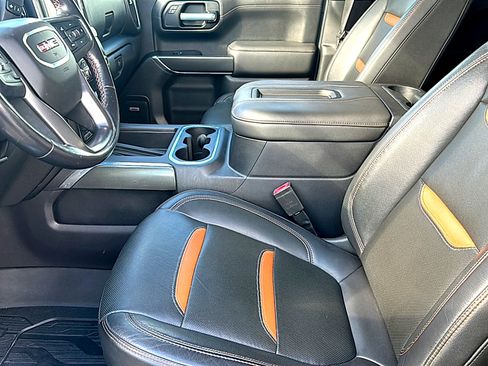 Used 2019 GMC Sierra 1500 AT4 w/ AT4 Premium Package AWD/4WD image 13