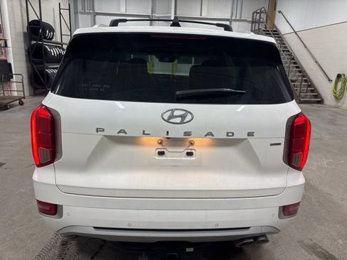 Used 2022 Hyundai Palisade Limited w/ Winter Package image 7
