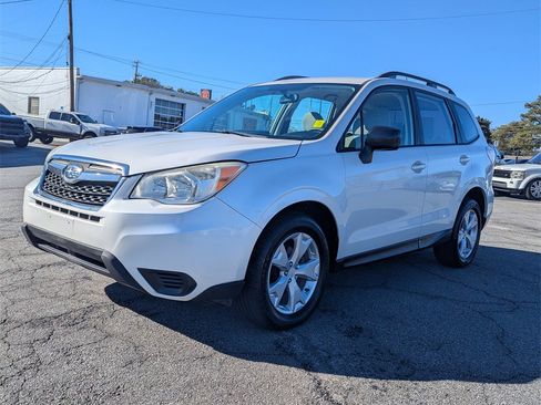 Used 2015 Subaru Forester 2.5i w/ Alloy Wheel Package image 9