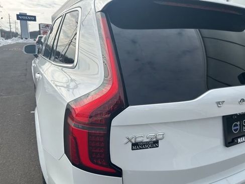Certified 2025 Volvo XC90 B6 Plus image 10