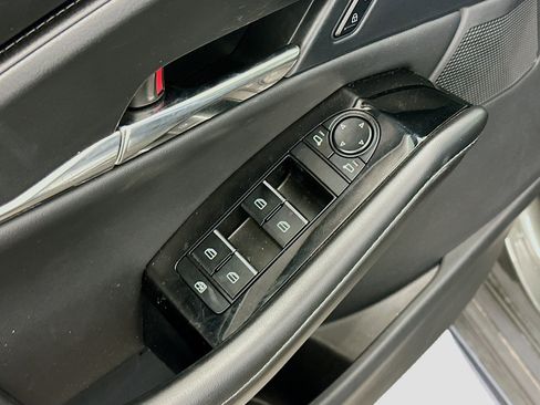 Used 2025 MAZDA CX-30 AWD 2.5 S w/ Preferred Package image 15