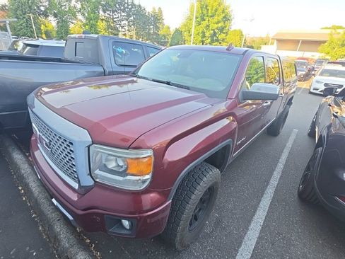Used 2015 GMC Sierra 1500 Denali w/ Driver Alert Package AWD/4WD image 2