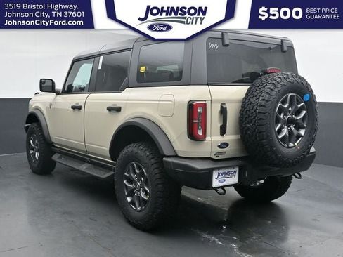New 2025 Ford Bronco Badlands AWD/4WD image 9