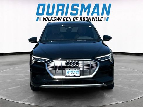 Used 2022 Audi e-tron Premium Plus w/ Premium Plus Package image 8