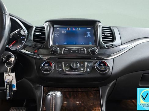Used 2014 Chevrolet Impala LT image 13