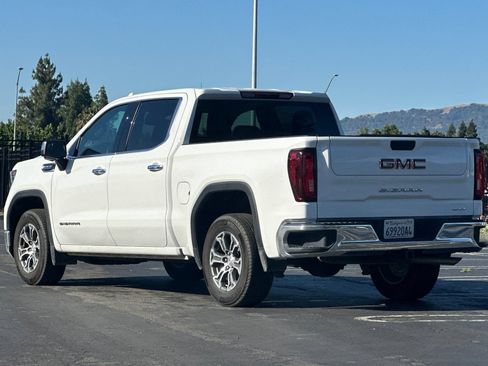 Used 2025 GMC Sierra 1500 SLT RWD image 6