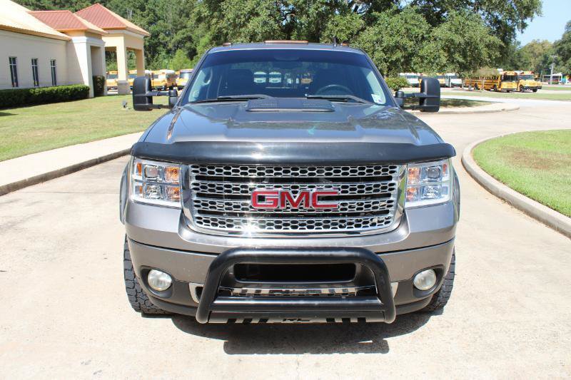 Used 2013 GMC Sierra 2500 Denali w/ Suspension Package, Off-Road AWD/4WD image 6