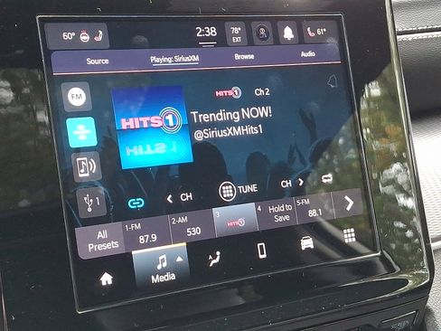 New 2025 Jeep Grand Cherokee Altitude image 12