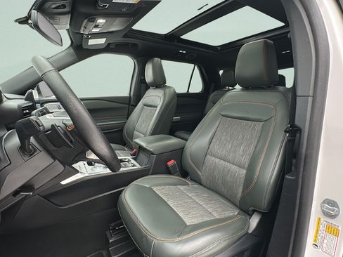 Used 2023 Ford Explorer Timberline w/ Timberline Technology Package AWD/4WD image 16