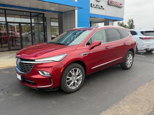 Used 2022 Buick Enclave Essence w/ Experience Buick Package AWD/4WD image 2