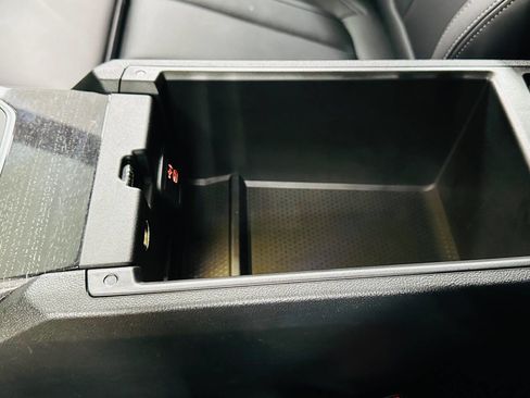 Used 2022 BMW 330i xDrive Sedan w/ Driving Assistance Package image 20