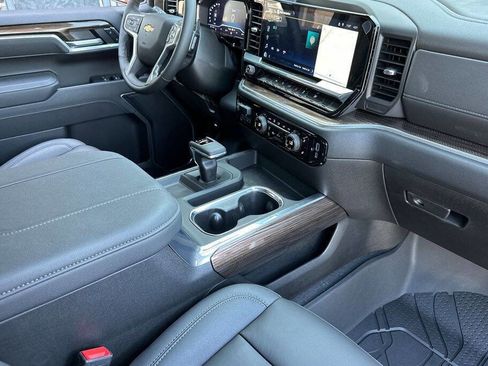 New 2025 Chevrolet Silverado 1500 LT w/ All Star Edition Plus image 16