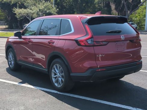 Used 2025 Honda CR-V EX image 7